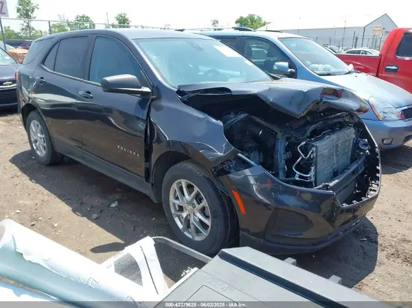3GNAXSEV6NS206558 2022 CHEVROLET EQUINOX - Image 1