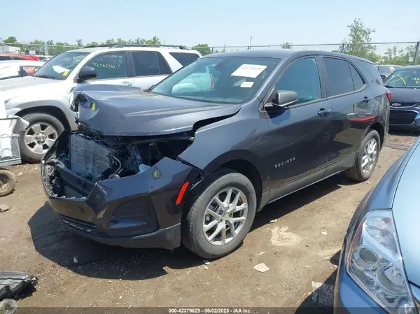 3GNAXSEV6NS206558 2022 CHEVROLET EQUINOX - Image 2