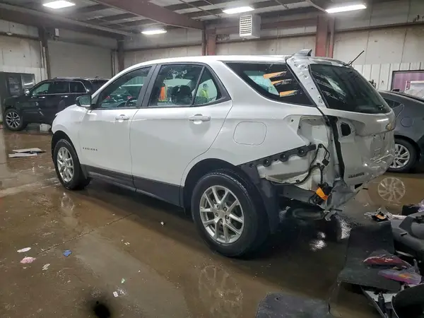 3GNAXSEV6NS207502 2022 CHEVROLET EQUINOX - Image 2