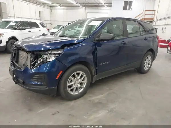 3GNAXSEV6NS237616 2022 CHEVROLET EQUINOX - Image 2