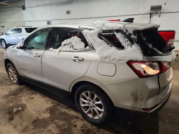 3GNAXSEV7JS579618 2018 CHEVROLET EQUINOX - Image 2