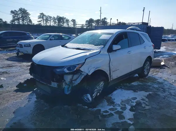 3GNAXSEV7JS635430 2018 CHEVROLET EQUINOX - Image 2