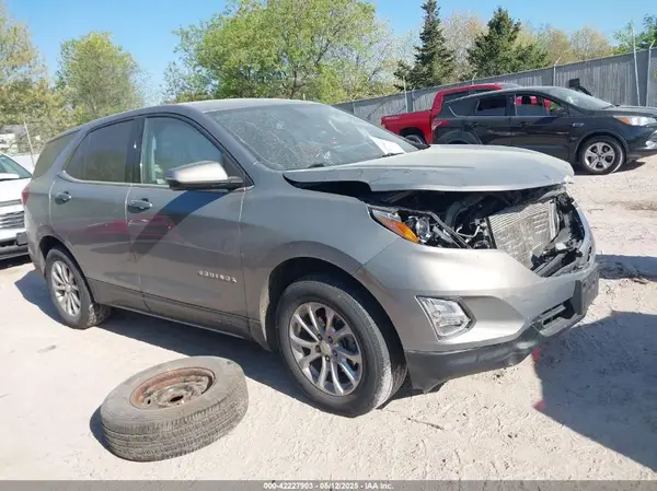 3GNAXSEV7JS647187 2018 CHEVROLET EQUINOX - Image 1