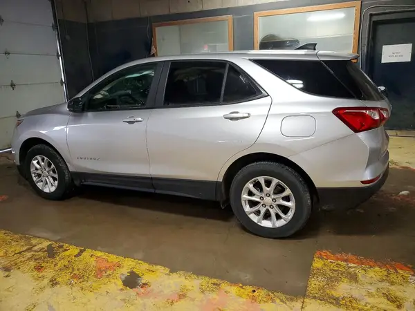 3GNAXSEV7MS181667 2021 CHEVROLET EQUINOX - Image 2