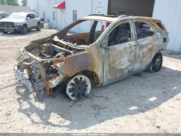 3GNAXSEV8JL101363 2018 CHEVROLET EQUINOX - Image 2