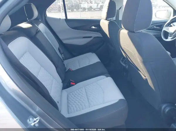 3GNAXSEV8JL118261 2018 CHEVROLET EQUINOX - Image 8