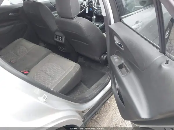 3GNAXSEV8JL310781 2018 CHEVROLET EQUINOX - Image 8