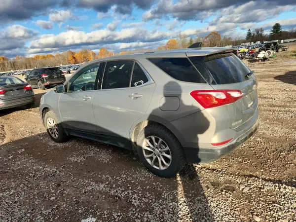 3GNAXSEV8JS535109 2018 CHEVROLET EQUINOX - Image 2