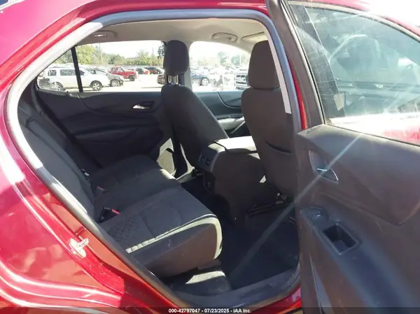 3GNAXSEV8JS551391 2018 CHEVROLET EQUINOX - Image 8