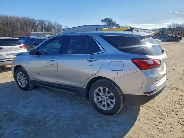 3GNAXSEV8JS578798 2018 CHEVROLET EQUINOX - Image 2