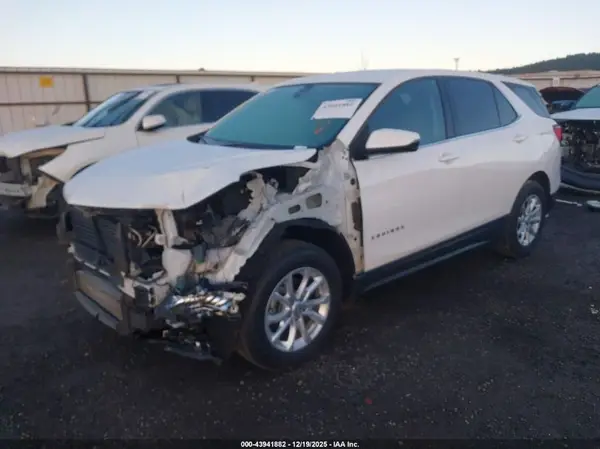 3GNAXSEV8JS593303 2018 CHEVROLET EQUINOX - Image 2