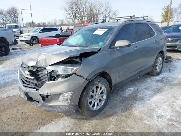 3GNAXSEV8JS606678 2018 CHEVROLET EQUINOX - Image 2