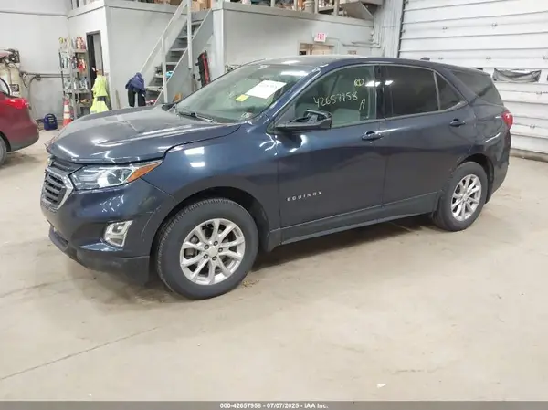3GNAXSEV8KL106645 2019 CHEVROLET EQUINOX - Image 2