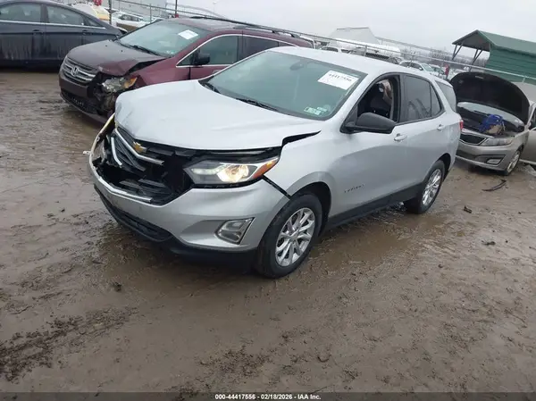 3GNAXSEV8LS650831 2020 CHEVROLET EQUINOX - Image 2