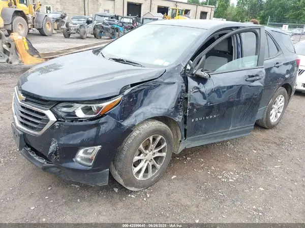 3GNAXSEV8LS709358 2020 CHEVROLET EQUINOX - Image 2