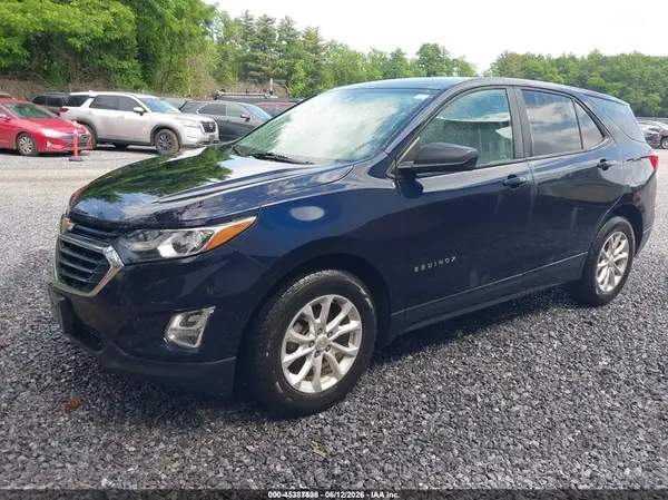 3GNAXSEV8LS724684 2020 CHEVROLET EQUINOX - Image 2