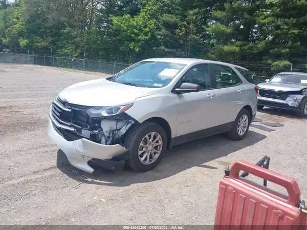 3GNAXSEV8MS121865 2021 CHEVROLET EQUINOX - Image 2