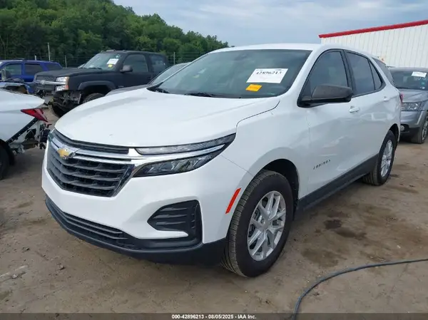 3GNAXSEV8NS172512 2022 CHEVROLET EQUINOX - Image 2