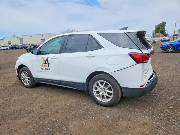 3GNAXSEV8NS226486 2022 CHEVROLET EQUINOX - Image 2