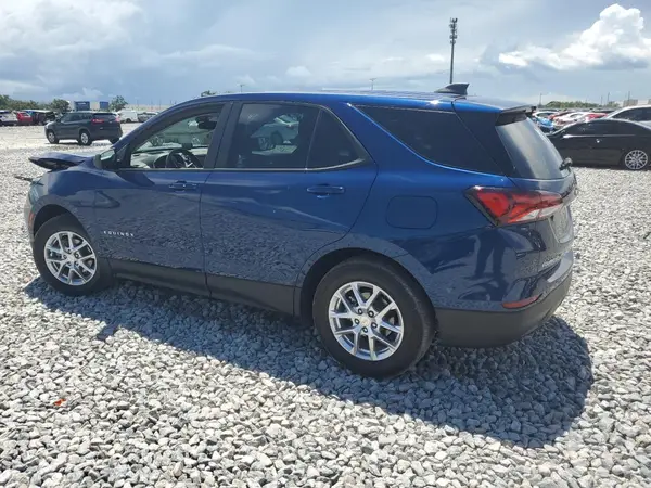 3GNAXSEV8NS235902 2022 CHEVROLET EQUINOX - Image 2