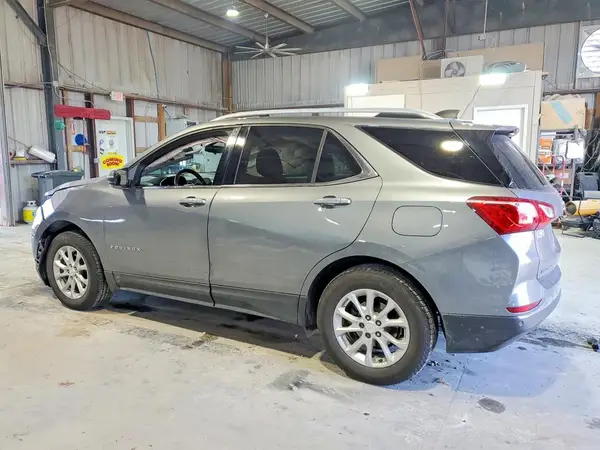 3GNAXSEV9JL105261 2018 CHEVROLET EQUINOX - Image 2