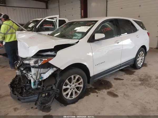 3GNAXSEV9JL376031 2018 CHEVROLET EQUINOX - Image 2