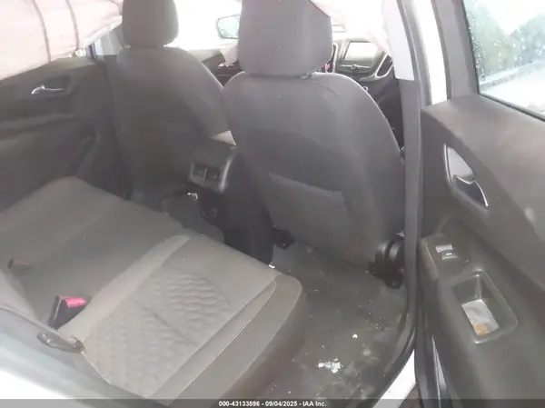 3GNAXSEV9JL376031 2018 CHEVROLET EQUINOX - Image 8