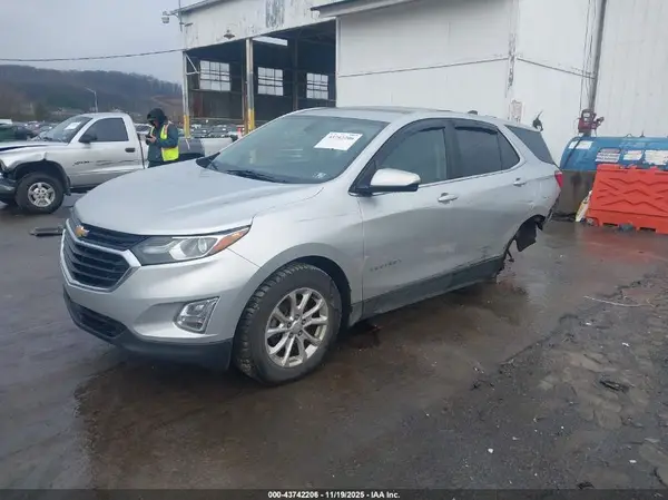 3GNAXSEV9JS500482 2018 CHEVROLET EQUINOX - Image 2