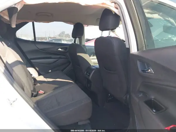 3GNAXSEV9JS557572 2018 CHEVROLET EQUINOX - Image 8