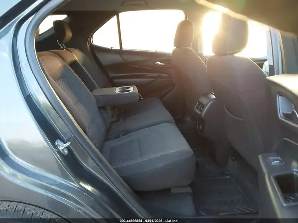 3GNAXSEV9JS586960 2018 CHEVROLET EQUINOX - Image 8