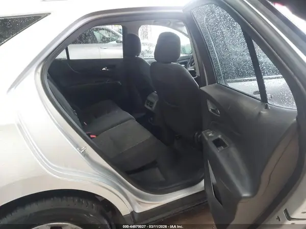 3GNAXSEV9JS588854 2018 CHEVROLET EQUINOX - Image 8