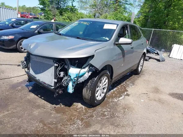 3GNAXSEV9JS597814 2018 CHEVROLET EQUINOX - Image 2