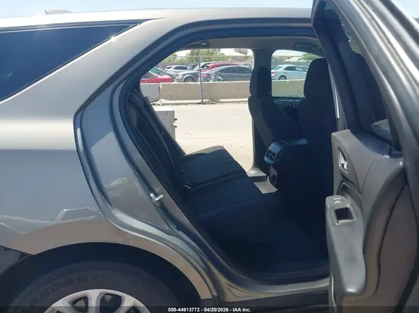 3GNAXSEV9JS635851 2018 CHEVROLET EQUINOX - Image 8