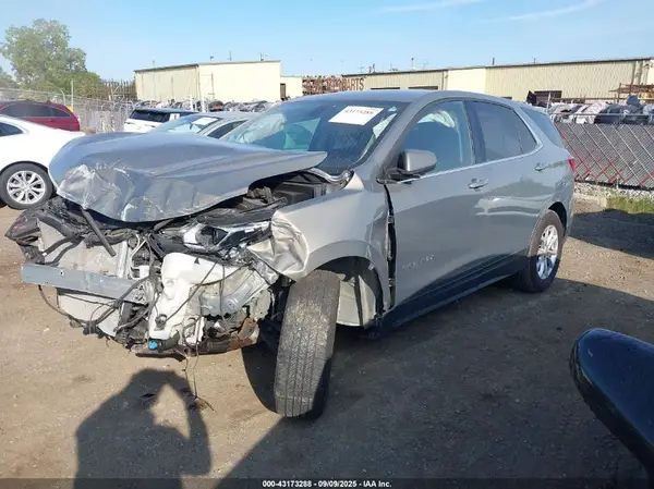 3GNAXSEV9JS644257 2018 CHEVROLET EQUINOX - Image 2