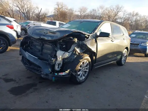 3GNAXSEV9KS653879 2019 CHEVROLET EQUINOX - Image 2
