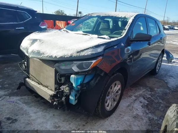 3GNAXSEV9KS658726 2019 CHEVROLET EQUINOX - Image 2