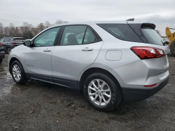 3GNAXSEV9LS538586 2020 CHEVROLET EQUINOX - Image 2