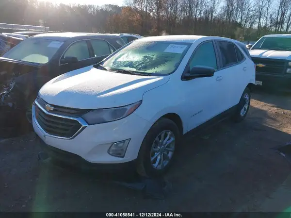 3GNAXSEV9LS739260 2020 CHEVROLET EQUINOX - Image 2