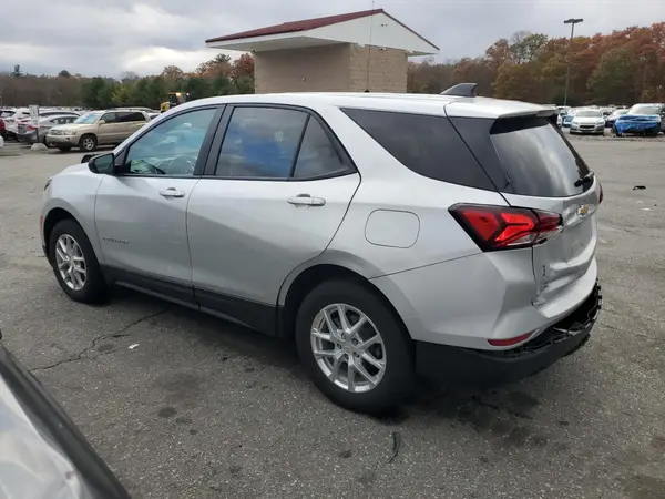 3GNAXSEV9NS156867 2022 CHEVROLET EQUINOX - Image 2