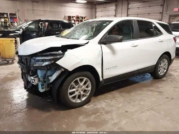 3GNAXSEV9NS176312 2022 CHEVROLET EQUINOX - Image 2
