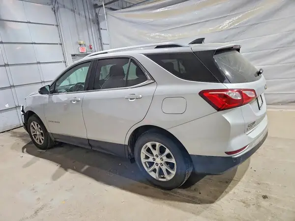 3GNAXSEVXJL127463 2018 CHEVROLET EQUINOX - Image 2