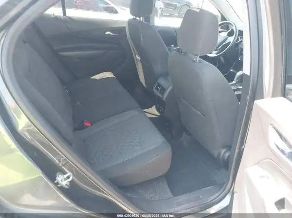 3GNAXSEVXJL385823 2018 CHEVROLET EQUINOX - Image 8