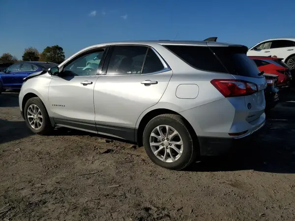 3GNAXSEVXJS573134 2018 CHEVROLET EQUINOX - Image 2