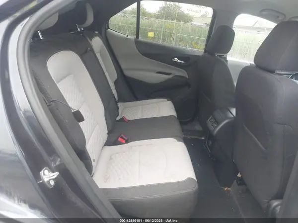 3GNAXSEVXJS579113 2018 CHEVROLET EQUINOX - Image 8