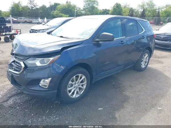 3GNAXSEVXJS588541 2018 CHEVROLET EQUINOX - Image 2