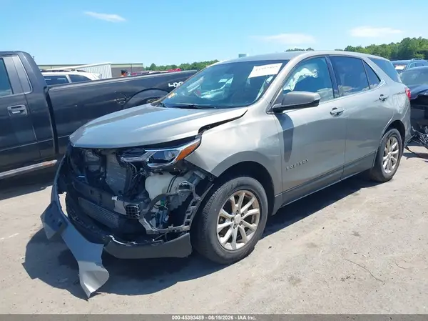 3GNAXSEVXJS617648 2018 CHEVROLET EQUINOX - Image 2