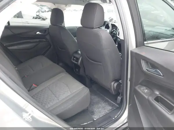 3GNAXSEVXJS643490 2018 CHEVROLET EQUINOX - Image 8