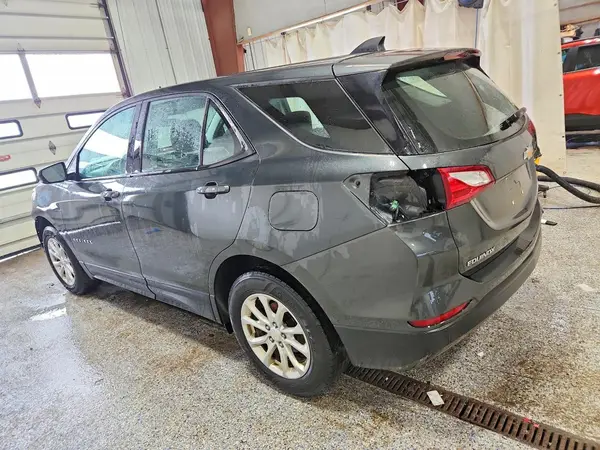 3GNAXSEVXKS681870 2019 CHEVROLET EQUINOX - Image 2