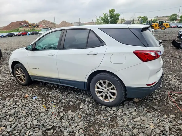 3GNAXSEVXLS576702 2020 CHEVROLET EQUINOX - Image 2
