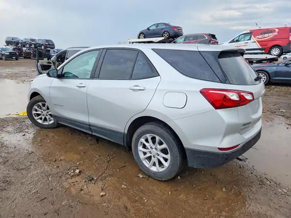 3GNAXSEVXLS738473 2020 CHEVROLET EQUINOX - Image 2